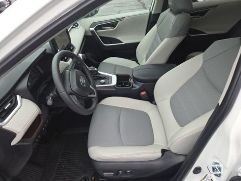Used 2025 Toyota RAV4 Limited w/ Weather Package AWD/4WD image 3