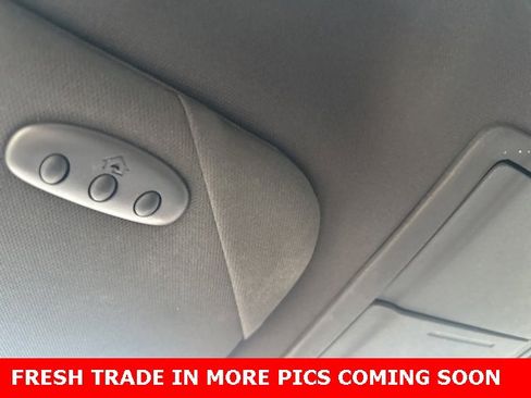 Used 2011 Lincoln MKS image 14