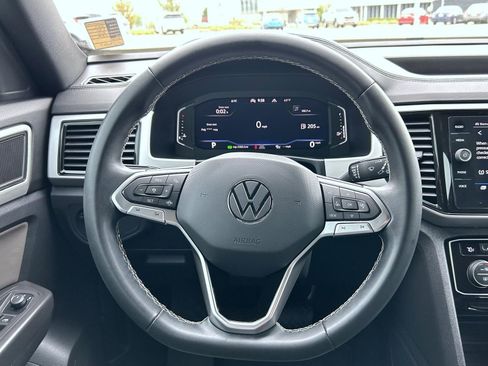 Used 2022 Volkswagen Atlas Cross Sport SE AWD/4WD image 11