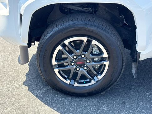 Used 2024 Toyota Tacoma TRD Sport w/ TRD Sport Upgrade Package AWD/4WD image 20