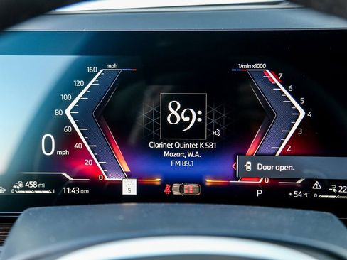 New 2026 BMW X5 xDrive50e image 15