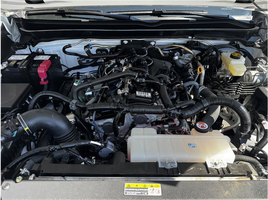 Used 2025 Toyota Tacoma TRD Sport AWD/4WD image 30