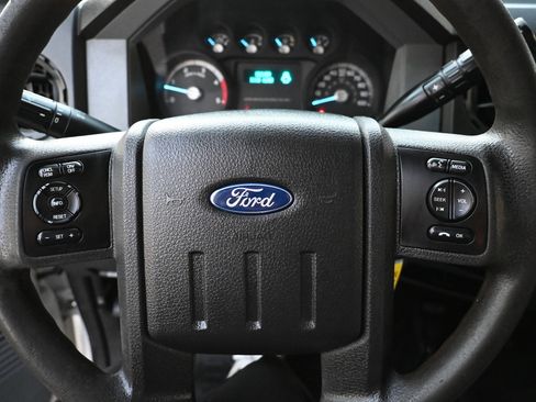 Used 2016 Ford F350 XL w/ Power Equipment Group image 7