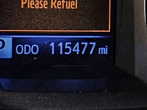Used 2020 Toyota Tacoma TRD Sport w/ Technology Package AWD/4WD image 29