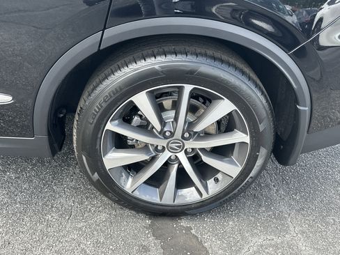 Certified 2025 Acura MDX FWD w/ Technology Package image 24