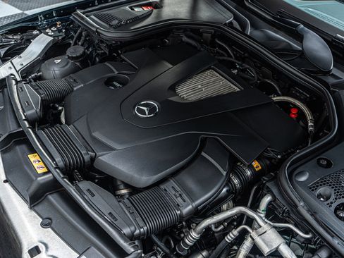 Used 2020 Mercedes-Benz E 450 Coupe image 46