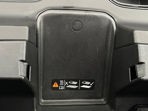 Used 2025 GMC Sierra 2500 AT4 AWD/4WD image 35