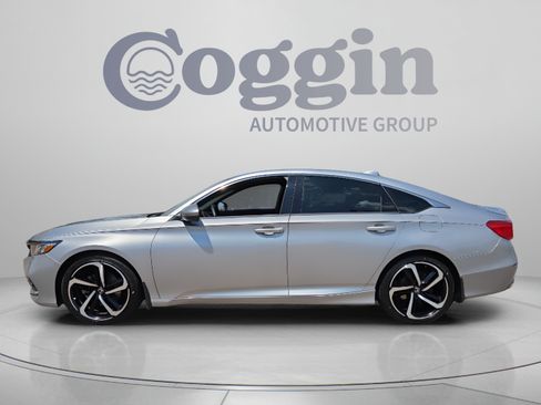 Certified 2018 Honda Accord Sport image 2