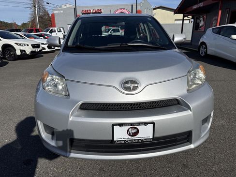 Used 2008 Scion xD image 3