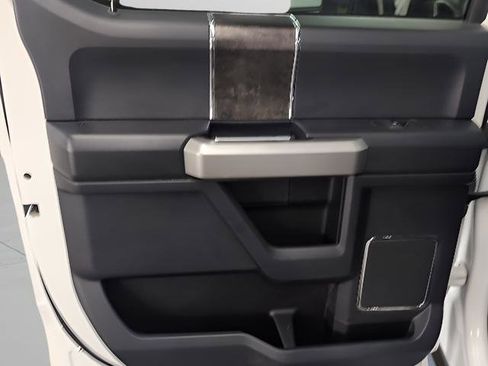 Used 2022 Ford F450 Lariat w/ Lariat Ultimate Package image 17