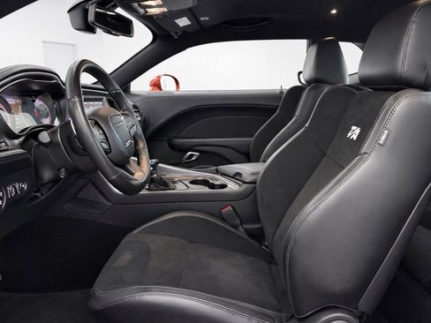 Used 2020 Dodge Challenger R/T Scat Pack w/ T/A Package image 11