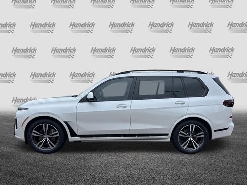 Used 2023 BMW X7 xDrive40i w/ M Sport Package AWD/4WD image 7