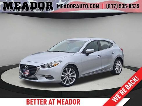 Used 2017 MAZDA MAZDA3 Touring FWD image 1