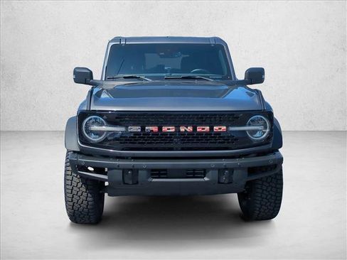 Used 2022 Ford Bronco Wildtrak image 2