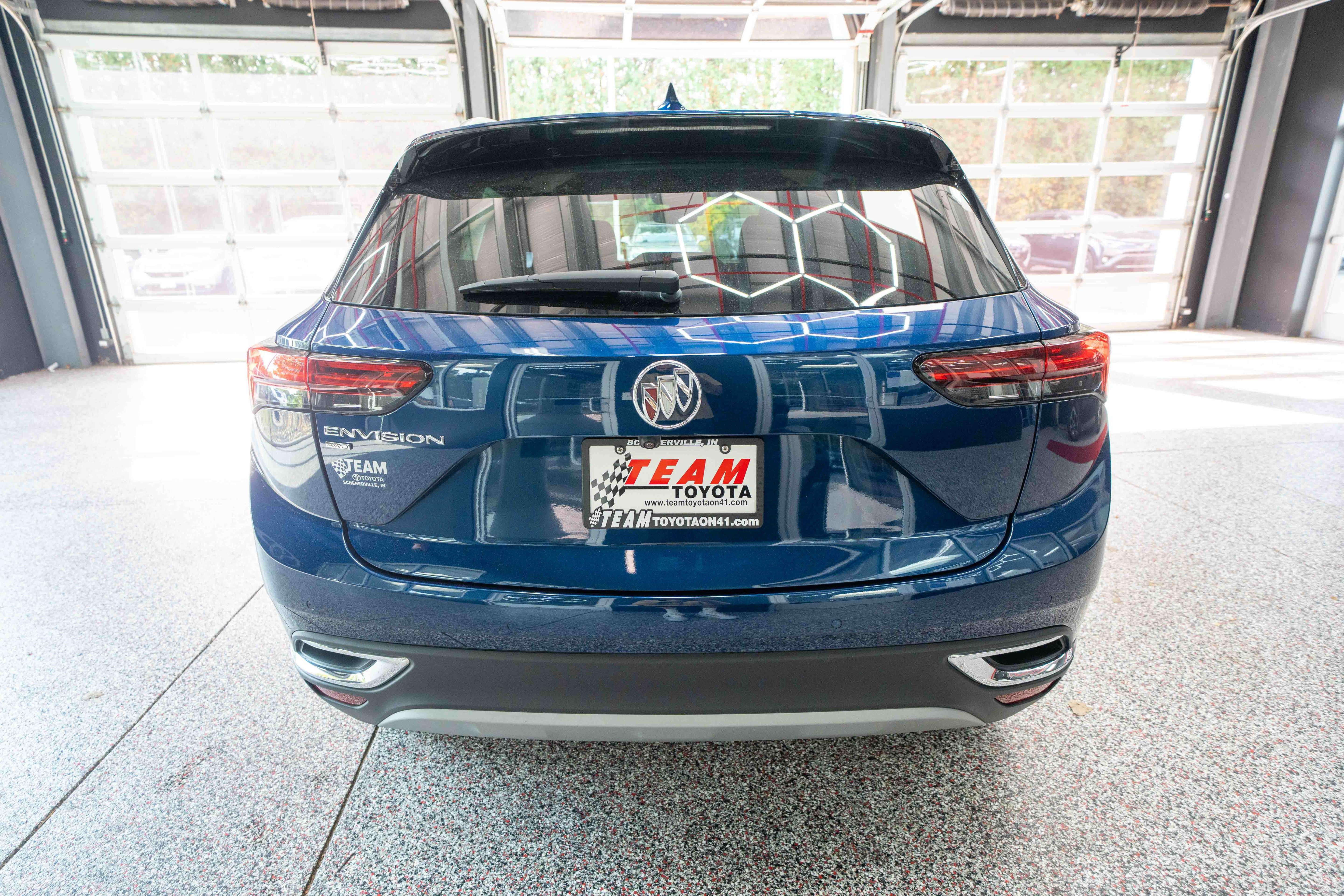 Used 2023 Buick Envision Preferred AWD/4WD image 3