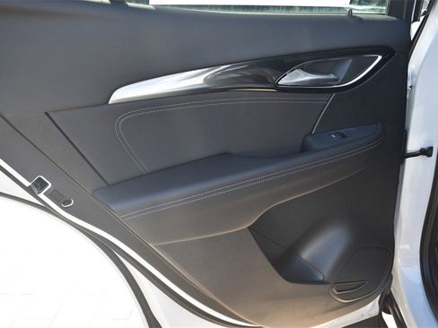 New 2025 Buick Envision Preferred image 41