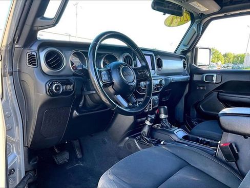 Used 2021 Jeep Wrangler Sport AWD/4WD image 8