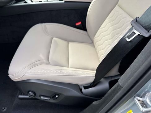 New 2026 Volvo XC60 B5 Plus w/ Climate Package AWD/4WD image 20
