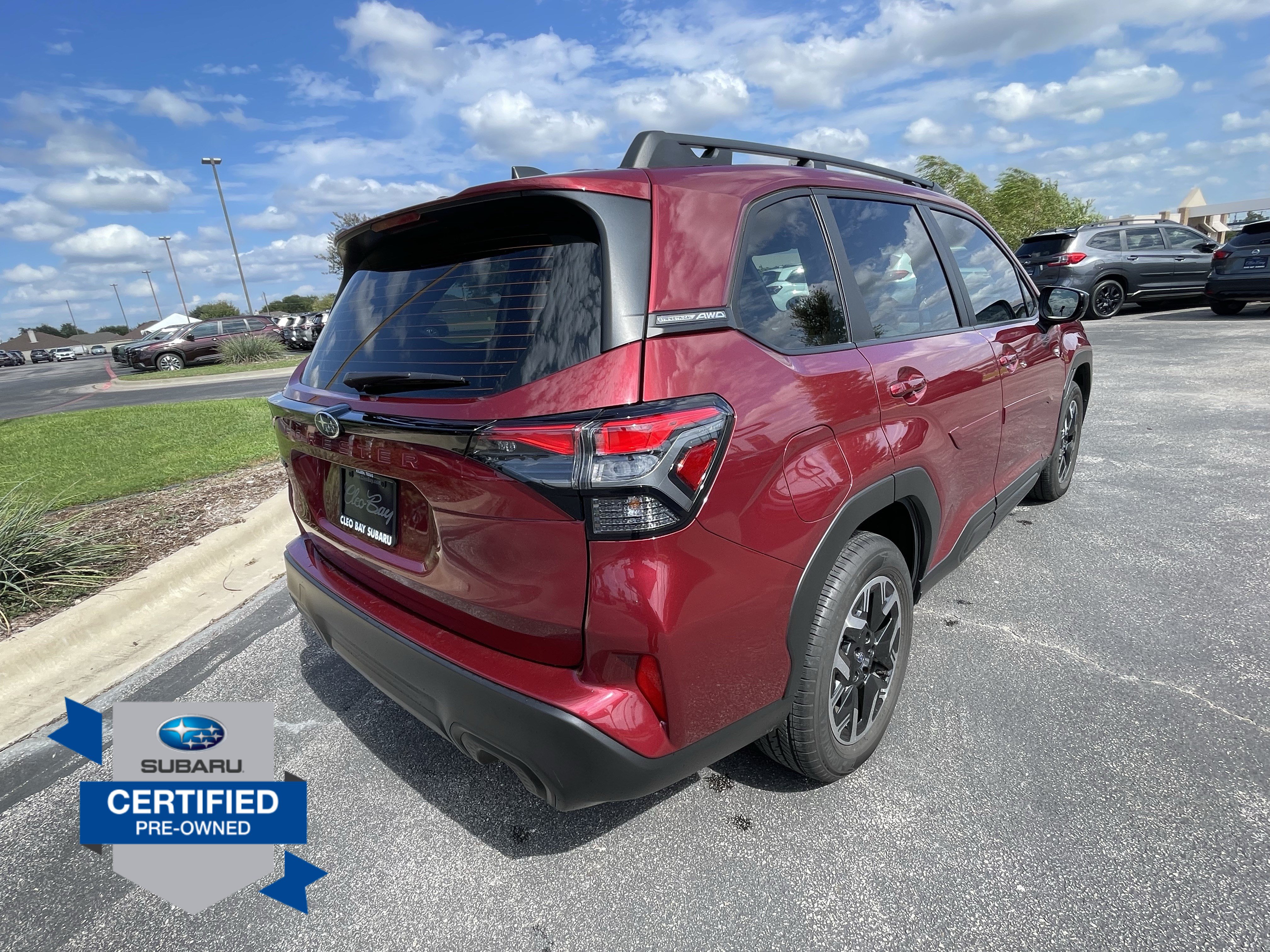 Certified 2025 Subaru Forester AWD/4WD image 7