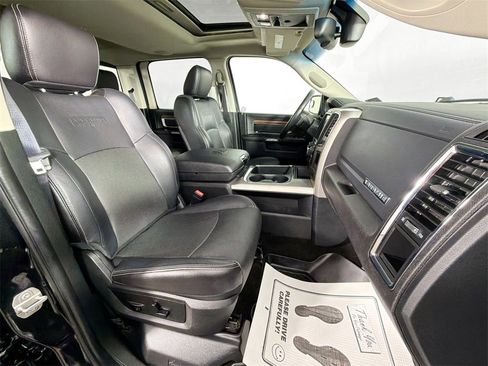 Used 2017 RAM 1500 Laramie w/ Convenience Group image 26