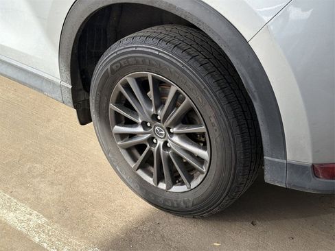 Used 2020 MAZDA CX-5 Touring image 4