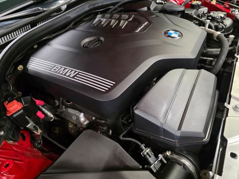 Used 2022 BMW 330i Sedan w/ Premium Package RWD image 38