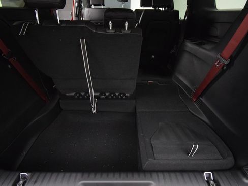 New 2027 Chrysler Pacifica Select AWD/4WD image 34