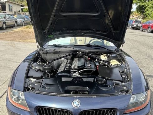 Used 2003 BMW Z4 2.5i RWD image 26