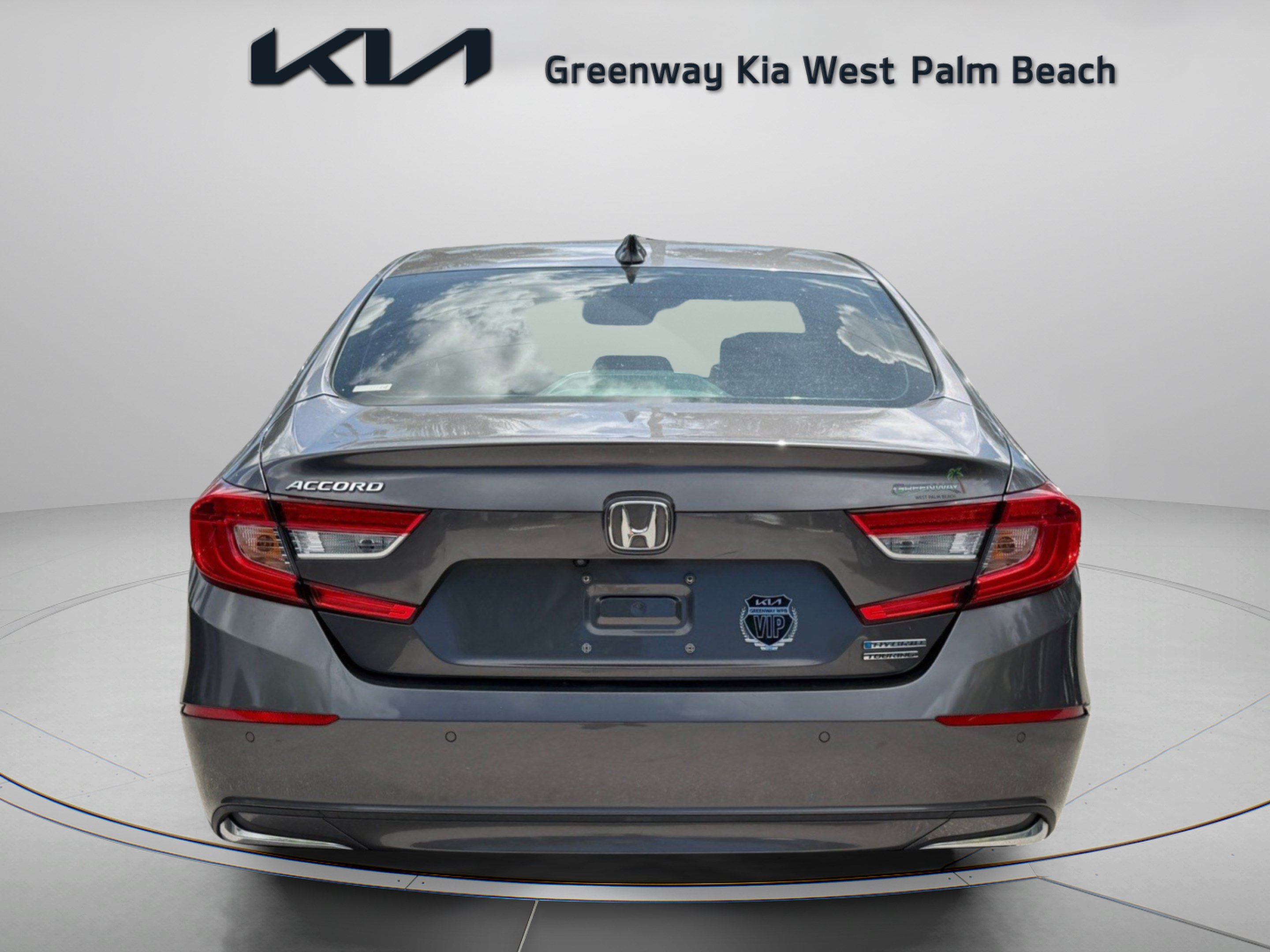 Used 2019 Honda Accord Touring image 6