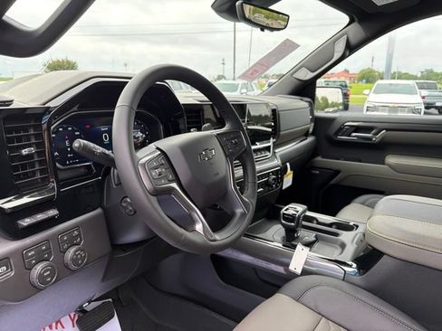 New 2026 Chevrolet Silverado 1500 ZR2 AWD/4WD image 13