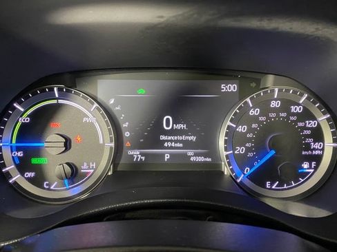 Used 2023 Toyota Highlander XLE AWD/4WD image 22