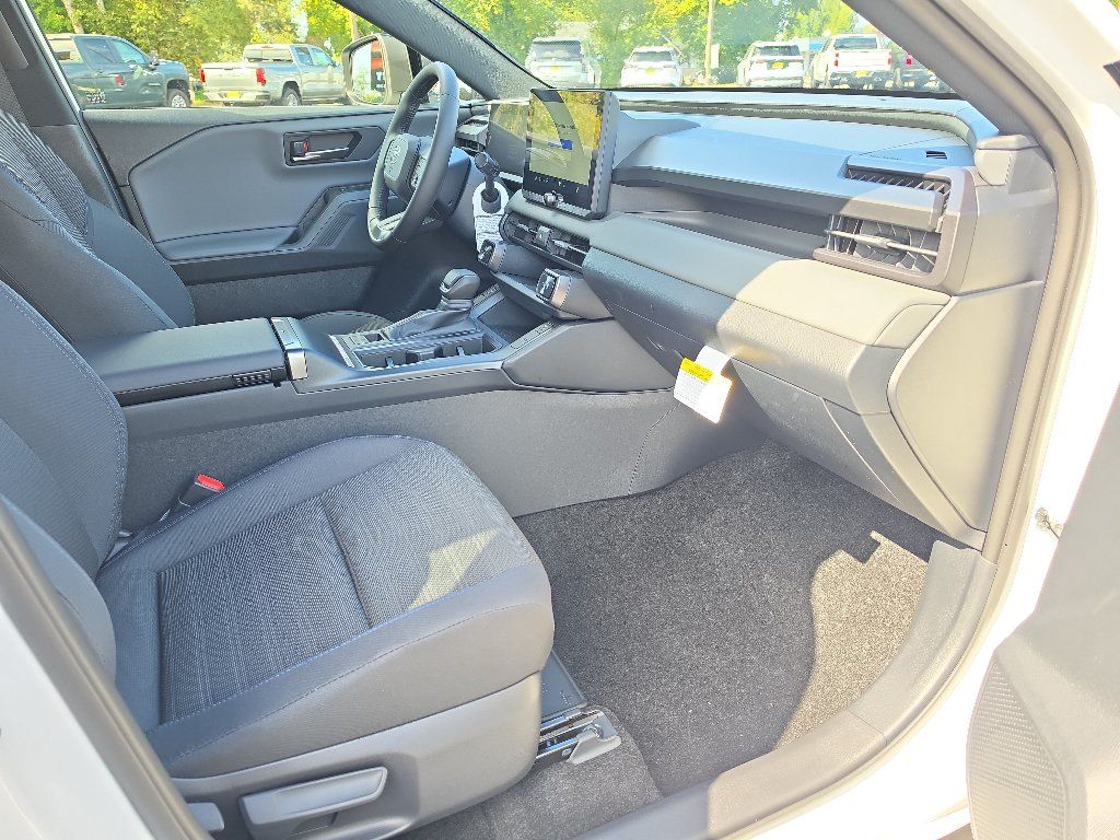New 2026 Toyota RAV4 SE w/ Convenience Package FWD image 18