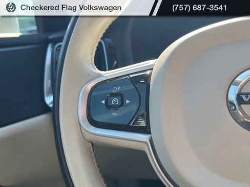 Used 2020 Volvo S60 T5 Momentum FWD image 36