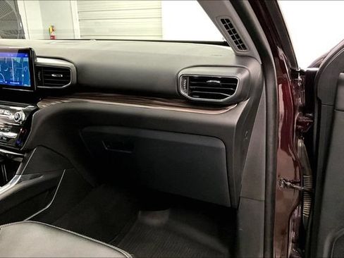 Used 2023 Ford Explorer Limited AWD/4WD image 19