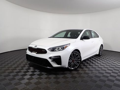 Used 2021 Kia Forte GT image 2