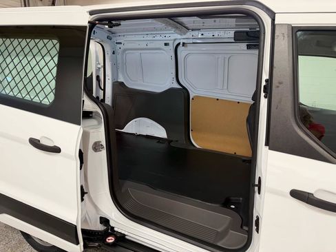 Used 2023 Ford Transit Connect XL FWD image 11