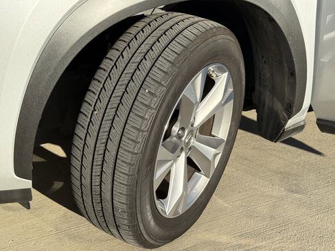 Used 2017 Lexus NX 200t FWD image 16