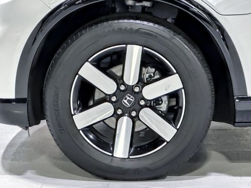 Used 2024 Honda Prologue Touring image 13