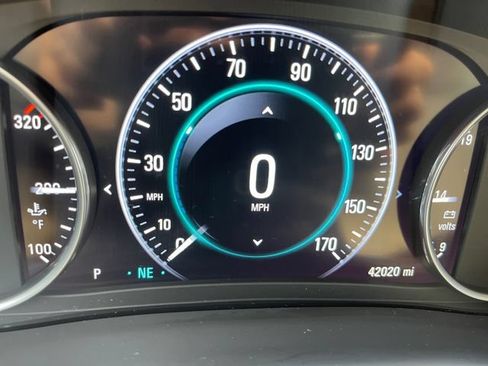 Used 2019 Buick Envision Premium AWD/4WD image 26