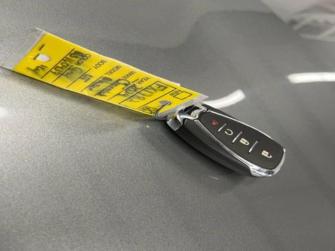 Used 2024 Chevrolet Blazer LT image 23