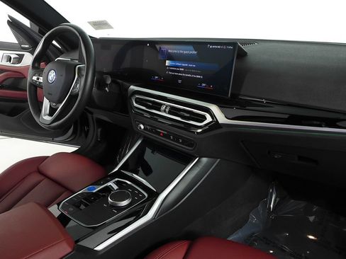 Used 2023 BMW i4 eDrive35 RWD image 13