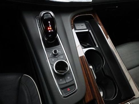 Certified 2024 Cadillac Escalade ESV Premium Luxury image 22