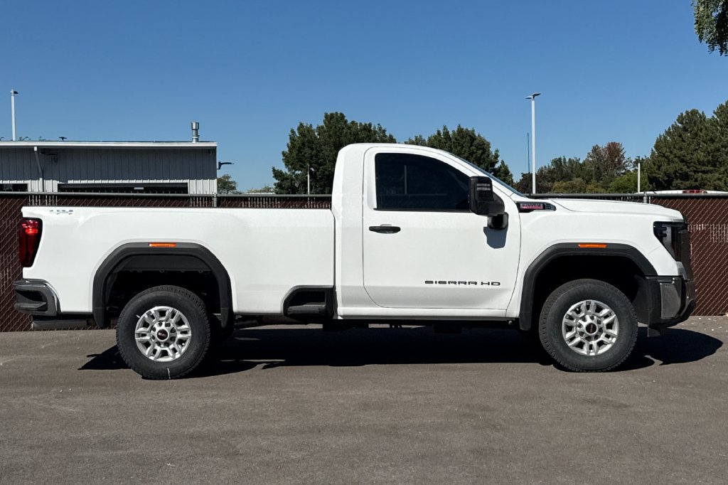 Used 2025 GMC Sierra 2500 Pro w/ 1SA Pro Safety Plus Package AWD/4WD image 11