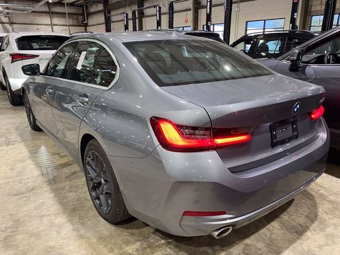 Used 2025 BMW 330i Sedan RWD image 16