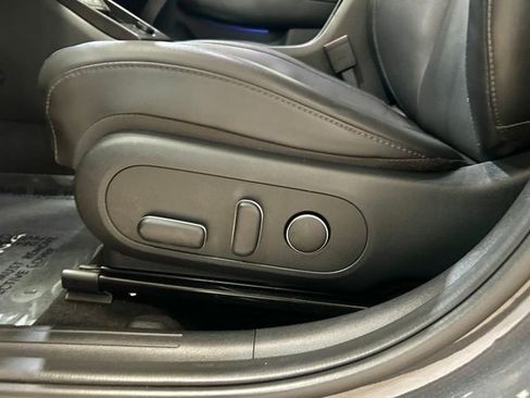 Used 2024 Hyundai Kona Limited AWD/4WD image 21