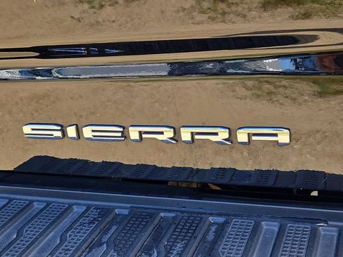Used 2022 GMC Sierra 1500 Denali w/ Denali Premium Package AWD/4WD image 33