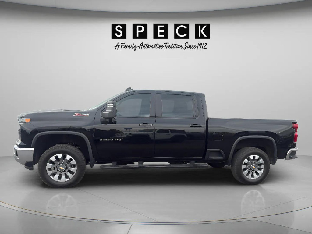 Used 2025 Chevrolet Silverado 2500 LT w/ All Star Edition AWD/4WD image 2