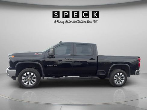 Used 2025 Chevrolet Silverado 2500 LT w/ All Star Edition AWD/4WD image 2