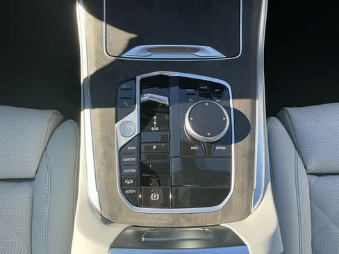 New 2026 BMW X5 xDrive40i AWD/4WD image 11