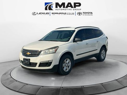 Used 2015 Chevrolet Traverse LS image 1